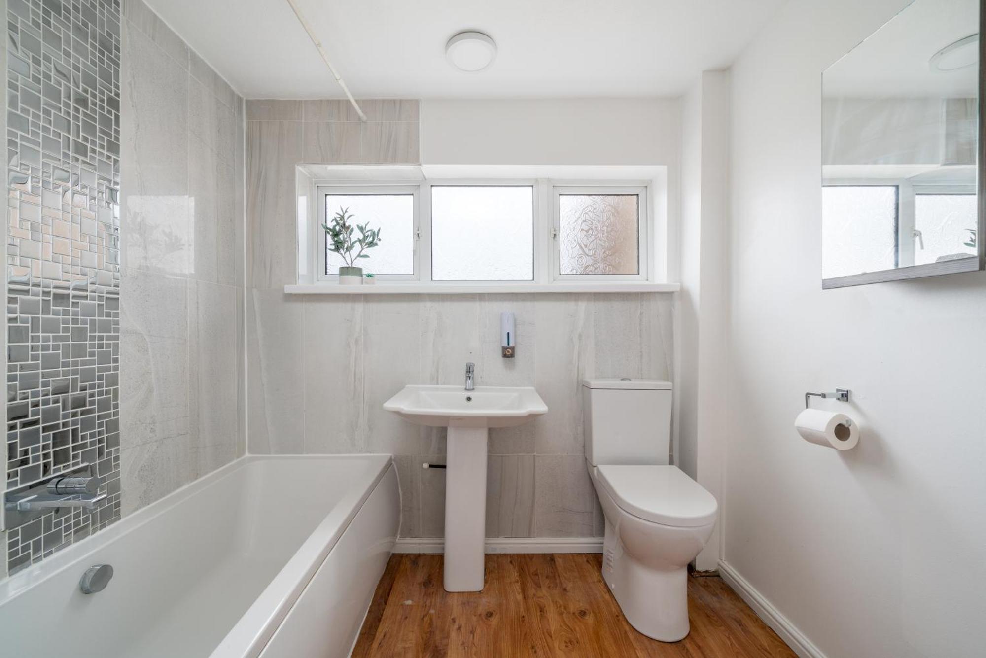 Skyvillion-Stevenage Amazing 3Bed House, Garden, Free Off Street Parking For 2 Cars, Wifi Apartment ภายนอก รูปภาพ